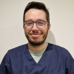 Dr vétérinaire Erwan Cloastre